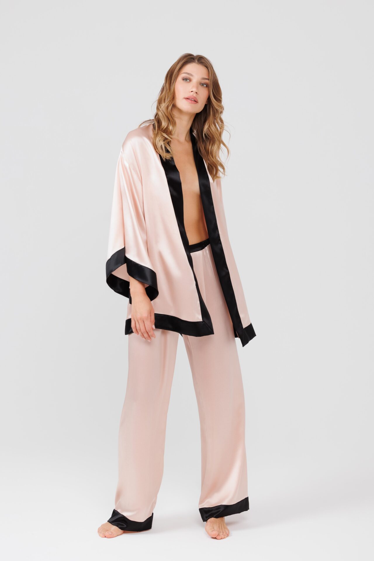 Solo Seta Pink & Black kimono trousers 3W